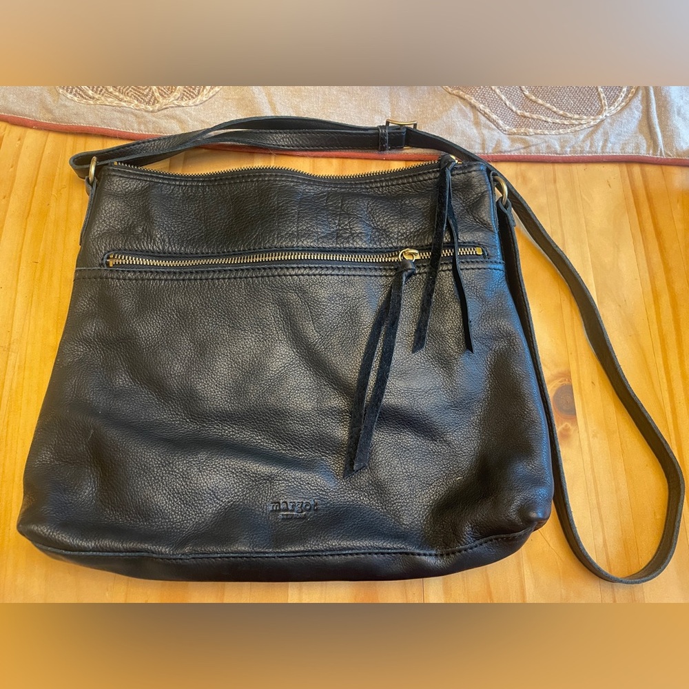 Margot Large Leather Crossbody Bag